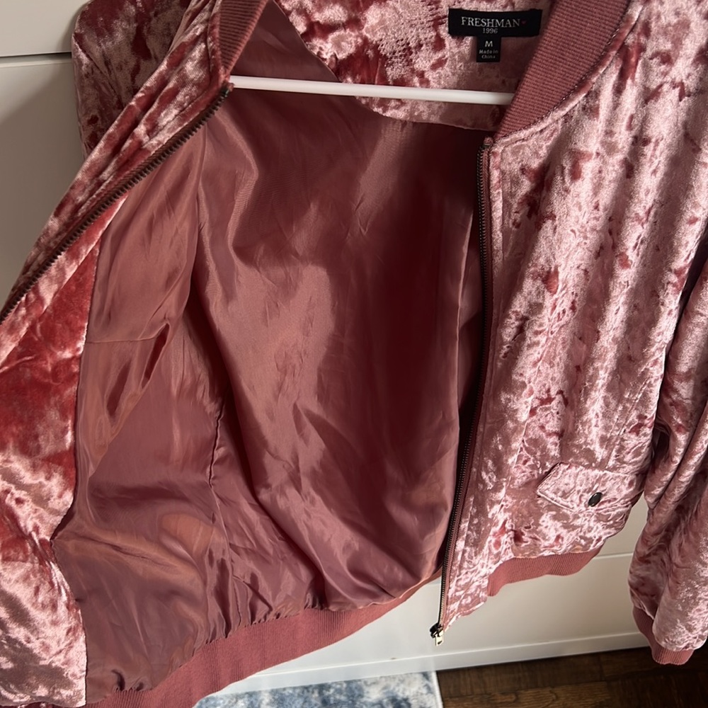 Pink bomber jacket size M - Picture 4 of 5